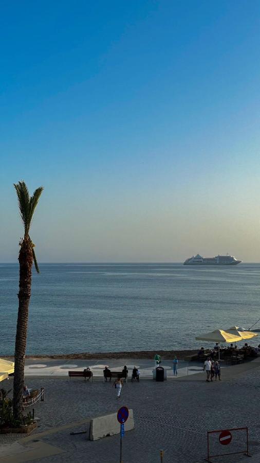 Sea La Vie #2 - Luxury Seaview Apartment Paphos Bagian luar foto